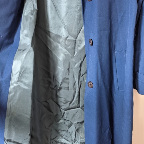 Aquascutum Trench Coat - Picture 5 of 5